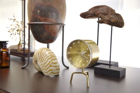 The George Nelson Tripod desk clock is one of several desk clocks that are available in a diverse range of shapes and materials.