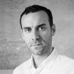 Jonathan Olivares