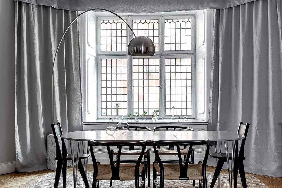 How to Elevate Any Room with a Floor Lamp